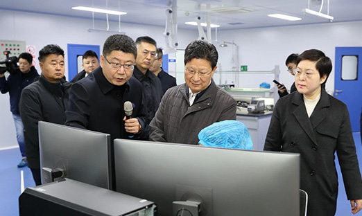 青岛市政协党组书记、主席孟庆斌带队到BBIN宝盈集团集团调研